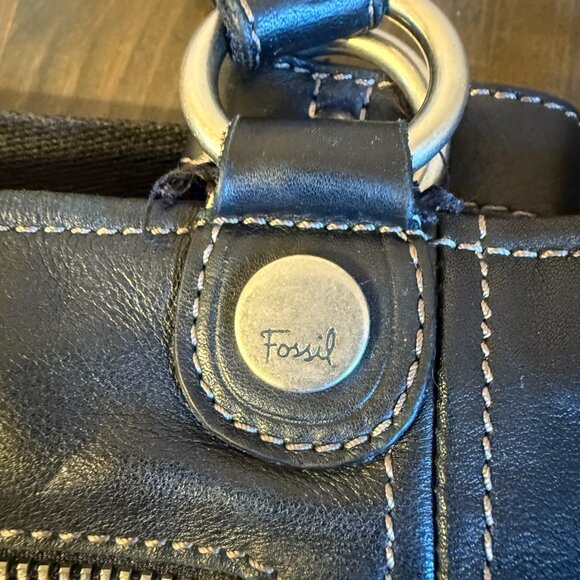 Fossil Black Leather Handbag Purse White Stitching Shoulder Strap - Picture 3 of 10